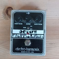 Electo Harmonix Octave Multiplexer