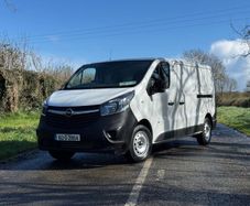 2016 Opel Vivaro 1.6L VERY LOW KM rebuilt engine