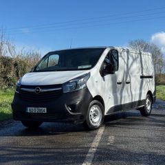 2016 Opel Vivaro 1.6L VERY LOW KM rebuilt engine