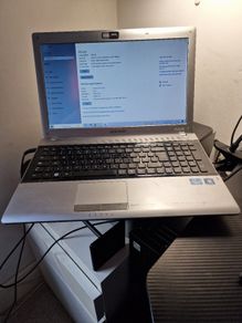 Samsung RV520 i3-2330M 8GB RAM Laptop