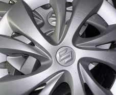 suzuki hubcaps