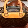 Louis Vuitton Trouville Bag Vintage Image 8