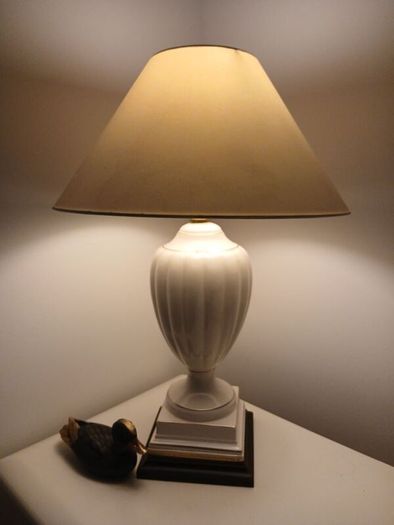 Wedgwood Cream Lamp