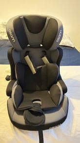 childs car seat