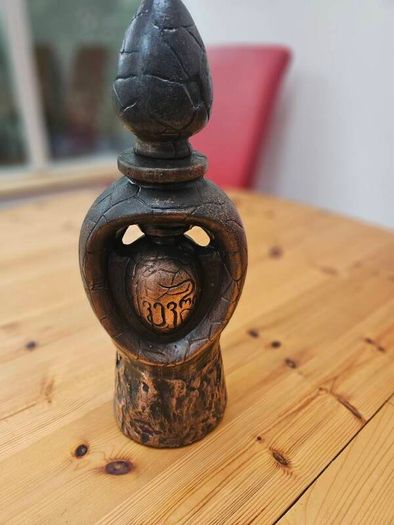 Wine container