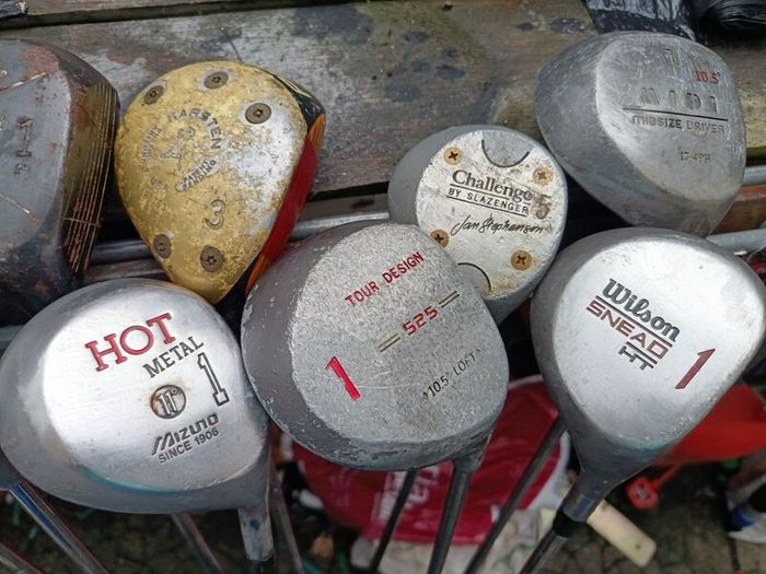 golf clubs