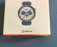 OnePlus smarth Watch 2  still sealed in the original box.