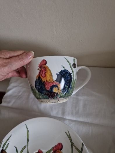 leonardo cups &  saucers