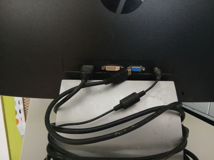HP Monitor 22 inch