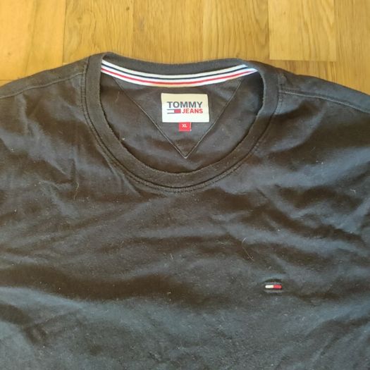Tommy Hilfiger T-shirt (XL)