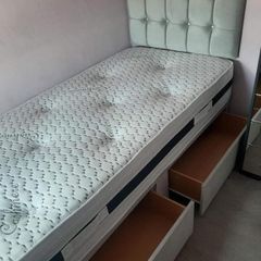Brand New Stylish single Divan Beds.. Multiple Options Of Headboards. Tufted Memory Foam Mattresses Available. Drawers Storage Available