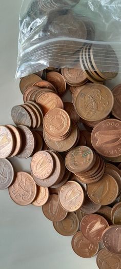 Ireland coins 366 in total Pre decimal and Decimal Read description Registered post included