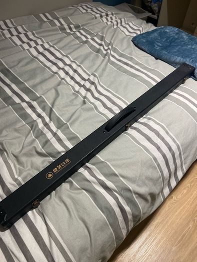 snooker cue