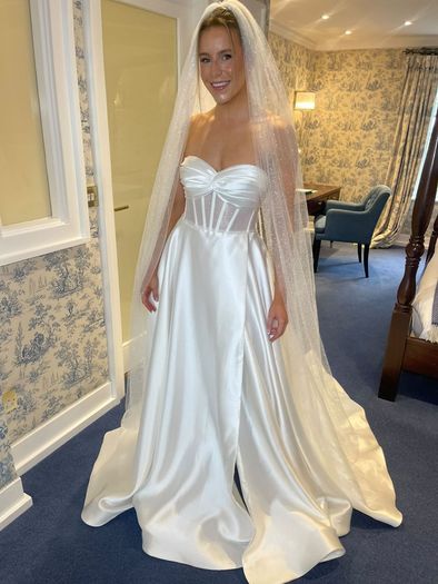 Wedding dres