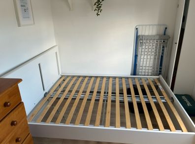 Double bed frame