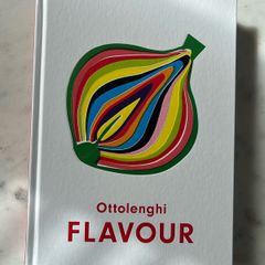 Ottolenghi Flavour - Cookbook