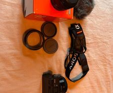 Sony E 35mm f/1.8 OSS Objective SEL35F18