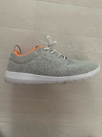 Superdry barely worn woman trainer