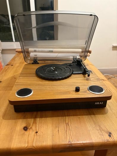 Vinyl Turntable