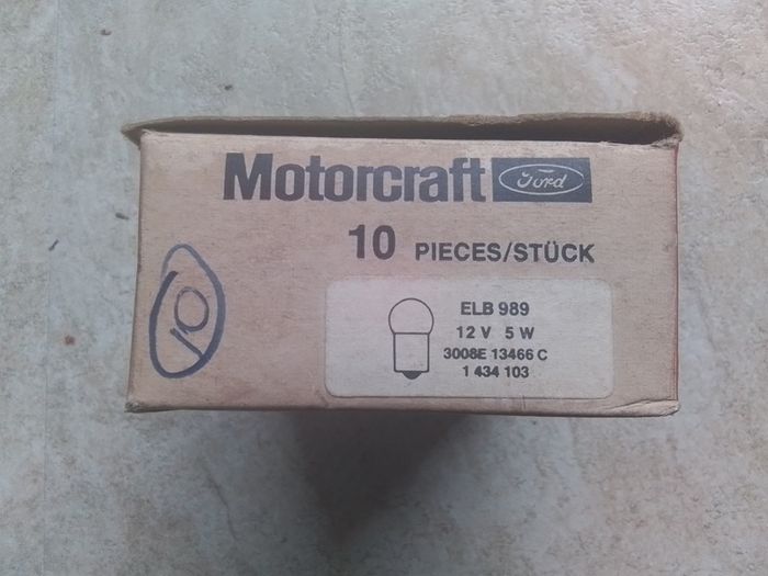 10.Motorcraft 12 Volt 5 Watt Bulbs.