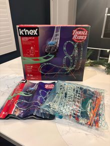 K'nex Looping Light Up Rollercoaster