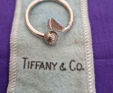 Silver Tiffany keyring.