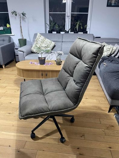 Accent chair