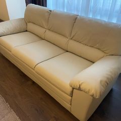 Beige sofa set