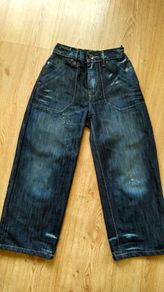 SALE E3  Wide Fit Jeans. Age 7-8