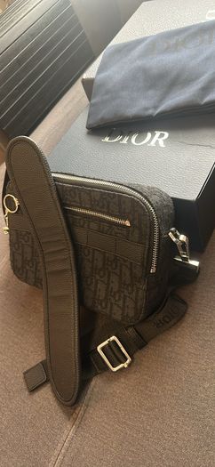 DlOR Safari Messenger Bag