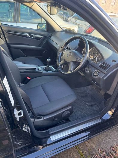 Mercedes-Benz C-Class C200 2010 - Engine Issues needs fixing
