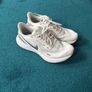 nike revolution 5 white Image 2