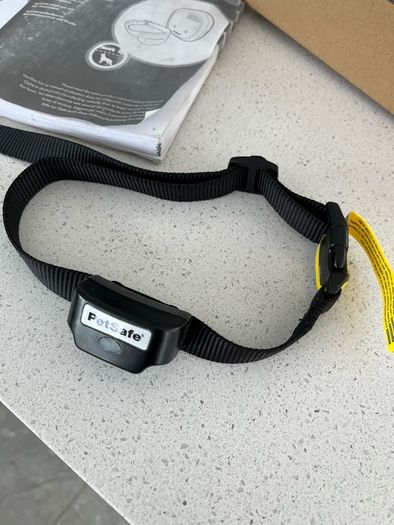 Electric Dog Collar - Rechargeable Dog Fence