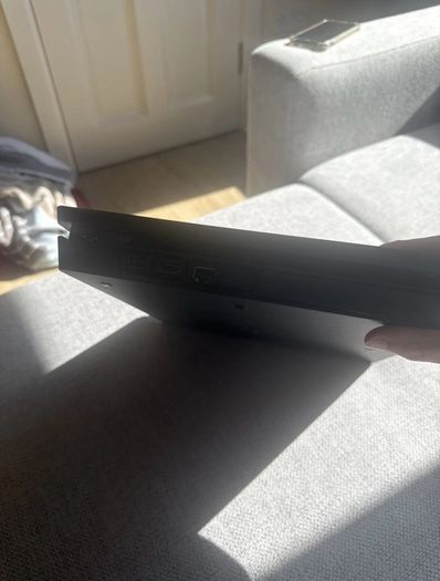 PS4 SILM With One Click Controller Brand New Condition .( Barely Uses ).  1x Console  1x Controller  1x Power Cable