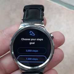 Elegant Huawey Smart Watch