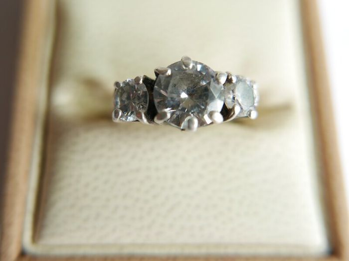 Vintage 925 Sterling Silver Three Stone Ring - size N - 5,2g