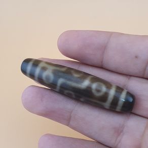 Himalayan 9 Eyes Tibetan Agate Dzi Bead Amulet Pendant