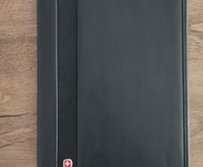 Wenger genuine leather A4 bi-folio with pen