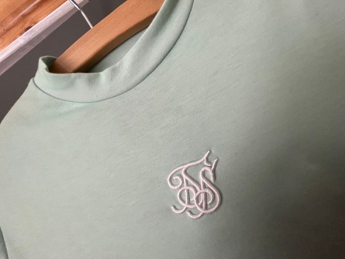 SIKSILK ombre ladies T-shirt size 8