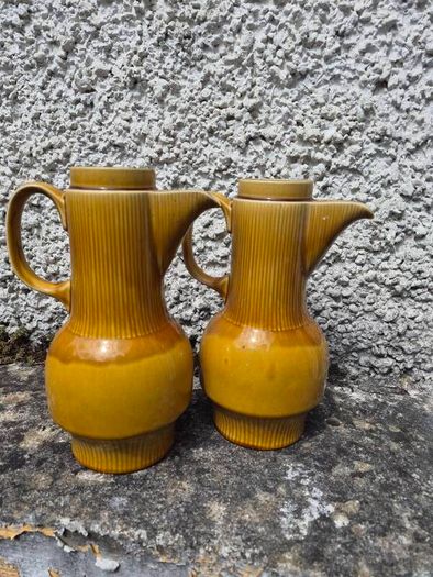 2 jugs