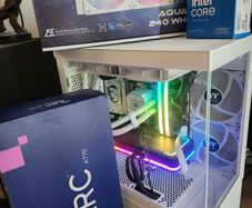 Gaming Pc | I5 14600kf | Arc770 16gb | 32gb Ddr5 | 1tb Ssd | Water Cooled