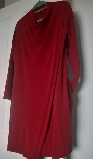 burgundy dress