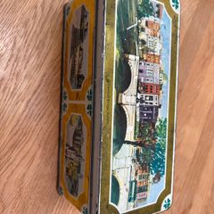 Scenes of Ireland Biscuit Tin