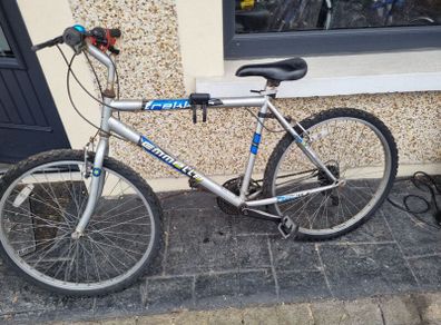 bike  needs fixing