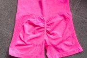 Pink High waist seamless shorts, size S
