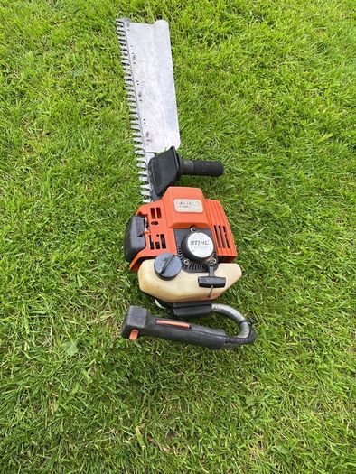 Hedge trimmer -stihl hs85.  for parts