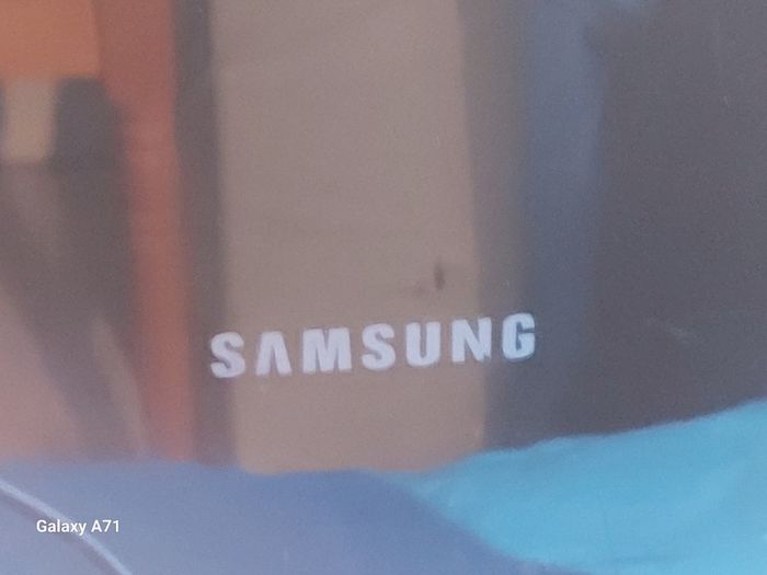 Samsung Surround Sound Speaker System, Subwoofer Speaker Model PS-WQ100, 4 Rear Speakers Model PS-RX30 and Centre Speaker Model PC-CX30