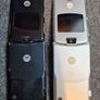 2x Motorola Razr v3 Flip Phones  Untested, No Batteries Image 2