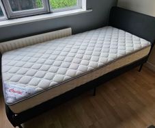 Single matress with bed frame