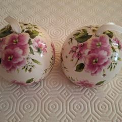 Vintage Ceramic Pot Pourii Globe
